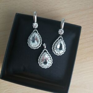 Halo Crystal Earrings and Pendant